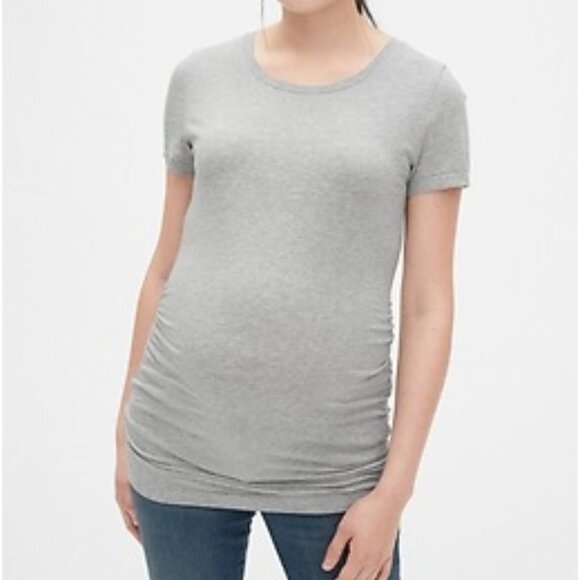 Gap - Maternity Pure Body Crewneck T-Shirt 915681 | Light Heather Gray | Small - Picture 2 of 6